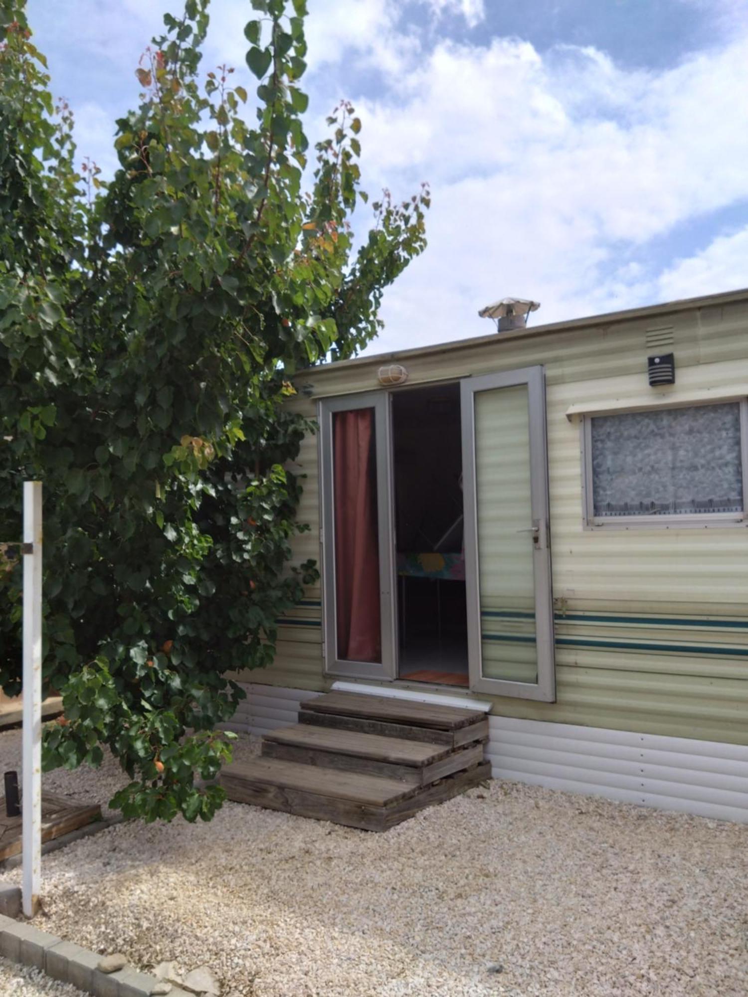 Nefiach Mobilhome Catalan מראה חיצוני תמונה